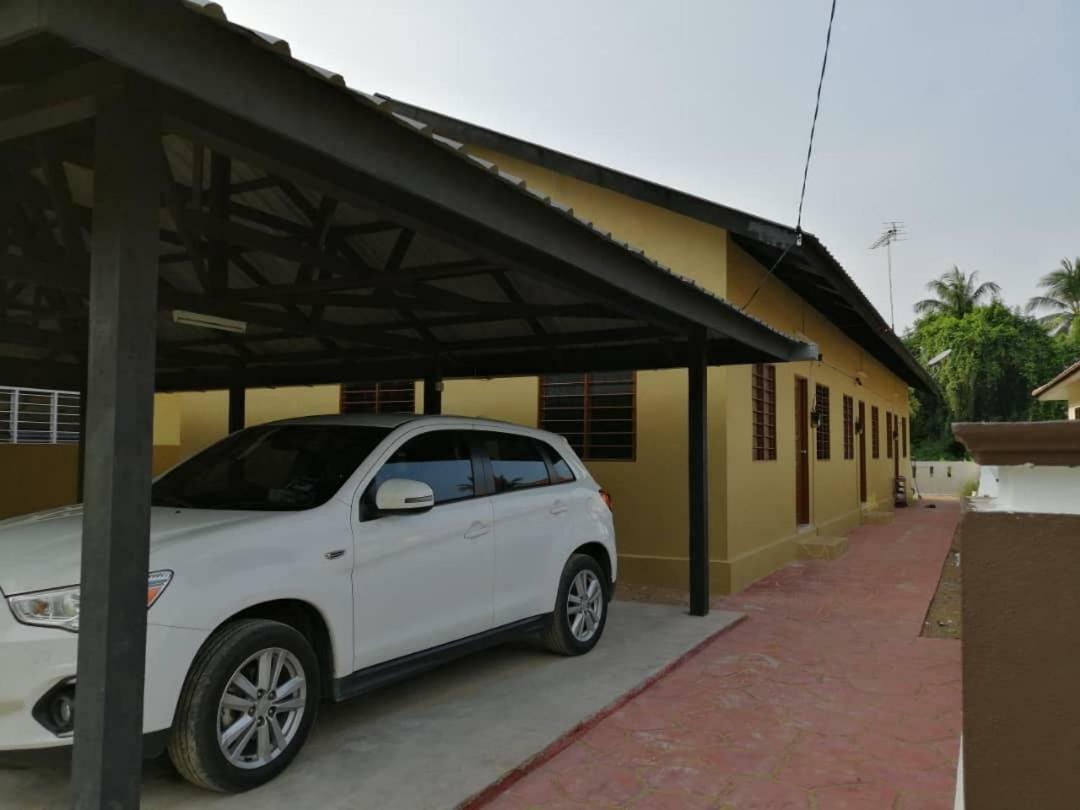 Homestay Ibu Pekan Exterior foto